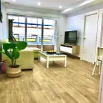 Beach Apartment * טורבייחה